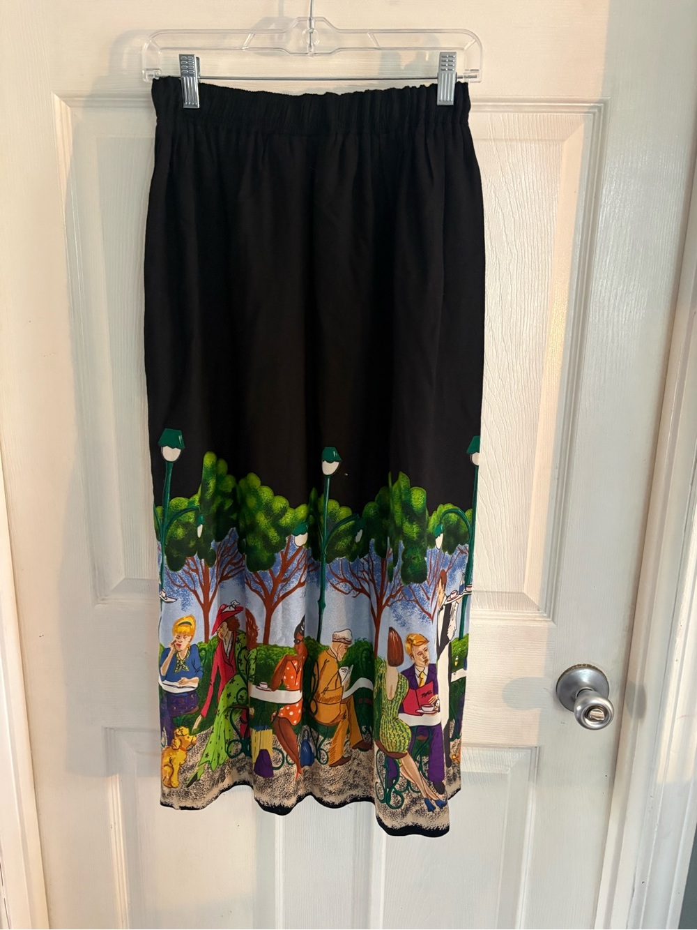 Ladies 70s  Black S Skirt  cafe restaurant Whimsical folk art mid-century modern